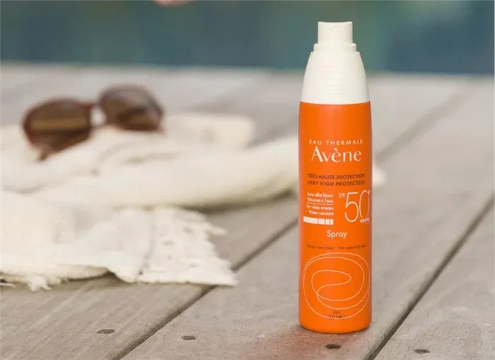 Спрей Avene SPF 50+