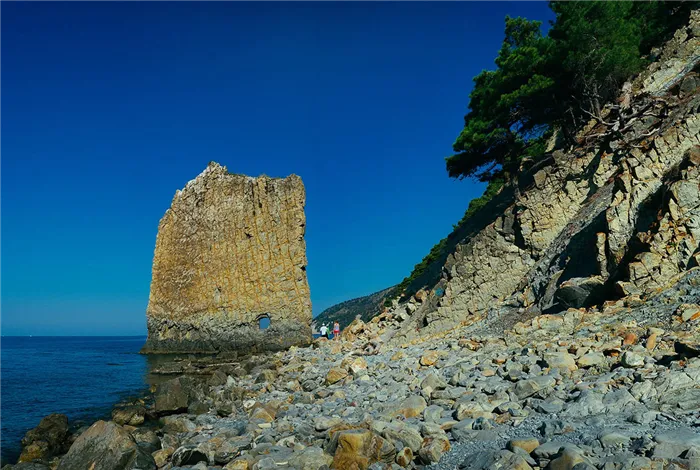 Когда лучше ехать в геленджик отдыхать на море 2